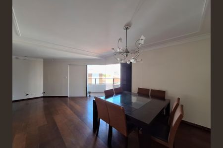 Apartamento à venda com 164m², 3 quartos e 4 vagasSala