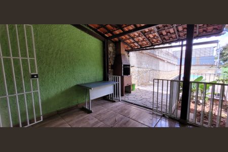 Casa para alugar com 1200m², 4 quartos e 4 vagas Casa para alugar com 1200m², 4 quartos e 4 vagasChurrasqueira