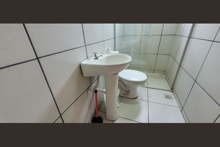 Casa para alugar com 1200m², 4 quartos e 4 vagas Casa para alugar com 1200m², 4 quartos e 4 vagasBanheiro