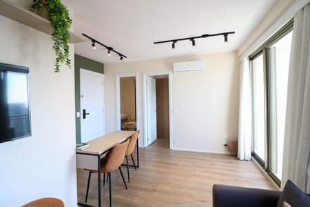 Apartamento para alugar com 42m², 1 quarto e sem vagaSala / Cozinha
