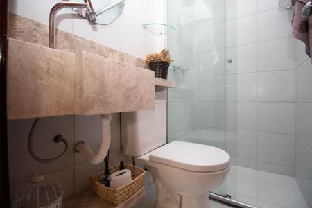 Banheiro de kitnet/studio para alugar com 1 quarto, 26m² em Setor Sudoeste, Brasília