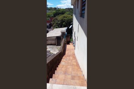 Casa à venda com 237m², 4 quartos e 2 vagasÁrea externa