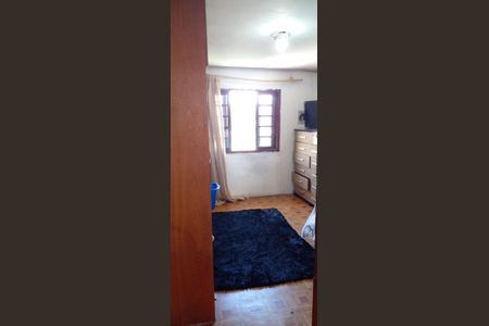 Casa à venda com 237m², 4 quartos e 2 vagasQuarto