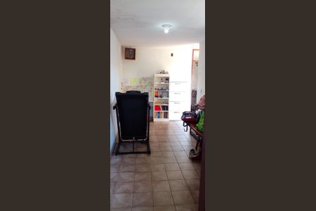 Casa à venda com 237m², 4 quartos e 2 vagasQuarto