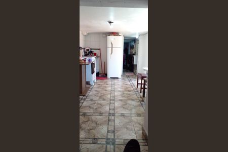 Casa à venda com 237m², 4 quartos e 2 vagasCozinha