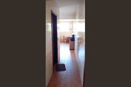 Casa à venda com 237m², 4 quartos e 2 vagasCozinha