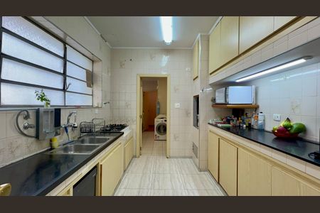 Apartamento para alugar com 224m², 3 quartos e 2 vagasCozinha