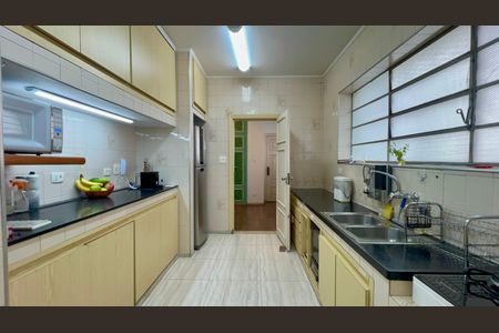 Apartamento para alugar com 224m², 3 quartos e 2 vagasCozinha