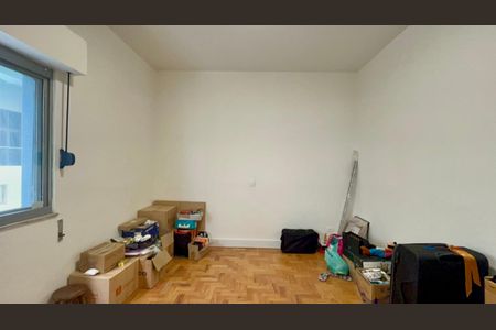 Apartamento para alugar com 224m², 3 quartos e 2 vagasQuarto