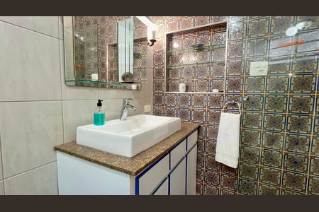 Apartamento para alugar com 224m², 3 quartos e 2 vagasBanheiro da Suíte 1