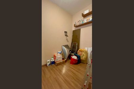 Apartamento para alugar com 224m², 3 quartos e 2 vagasQuarto de Serviço