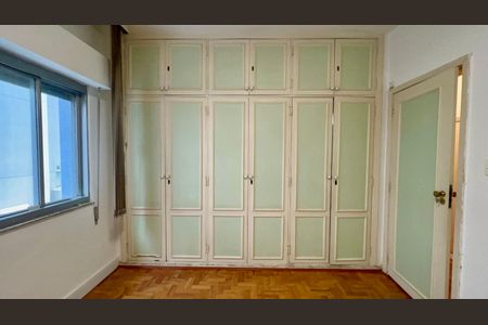Apartamento para alugar com 224m², 3 quartos e 2 vagasSuíte 1