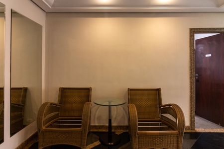 Apartamento para alugar com 147m², 3 quartos e 3 vagas Apartamento para alugar com 147m², 3 quartos e 3 vagasHall de entrada