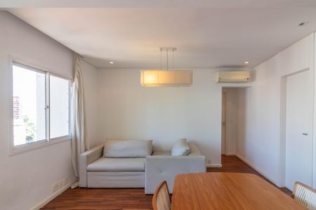 Apartamento para alugar com 147m², 3 quartos e 3 vagas Apartamento para alugar com 147m², 3 quartos e 3 vagasSala