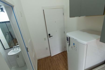 Studio para alugar com 20m², 0 quarto e sem vaga Studio para alugar com 20m², 0 quarto e sem vagaStudio