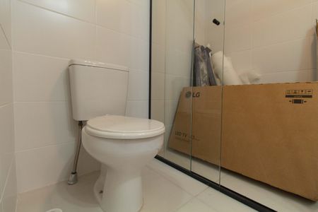 Studio para alugar com 20m², 0 quarto e sem vaga Studio para alugar com 20m², 0 quarto e sem vagaBanheiro