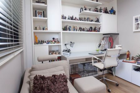 Apartamento à venda com 135m², 3 quartos e 3 vagasquarto 1