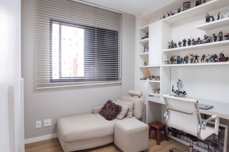 Apartamento à venda com 135m², 3 quartos e 3 vagasquarto 1