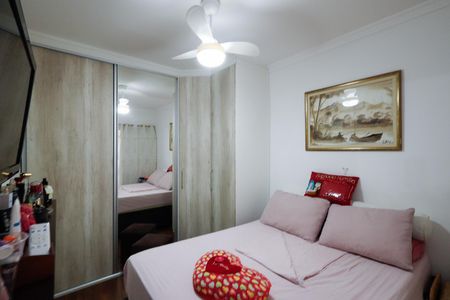 Apartamento à venda com 66m², 2 quartos e 2 vagasSuíte 