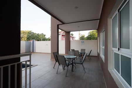 Apartamento à venda com 66m², 2 quartos e 2 vagasÁrea comum - Piscina