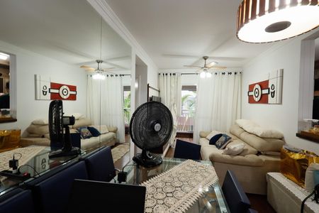 Apartamento à venda com 66m², 2 quartos e 2 vagasVaranda 