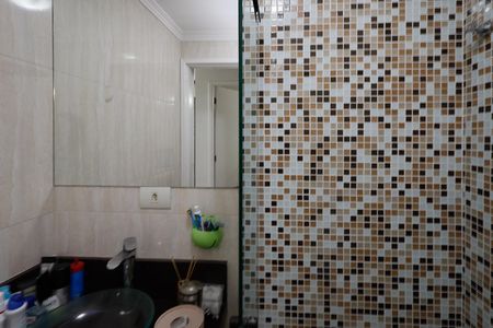 Apartamento à venda com 66m², 2 quartos e 2 vagasBanheiro Social