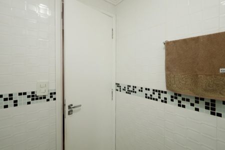 Apartamento à venda com 66m², 2 quartos e 2 vagasBanheiro da Suíte