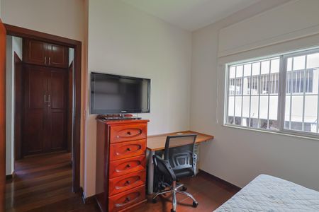 Apartamento à venda com 4 quartos, 211m² em Sagrada Família, Belo Horizonte