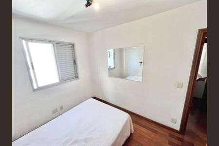 Apartamento à venda com 94m², 3 quartos e 2 vagas Apartamento à venda com 94m², 3 quartos e 2 vagasQuarto 2