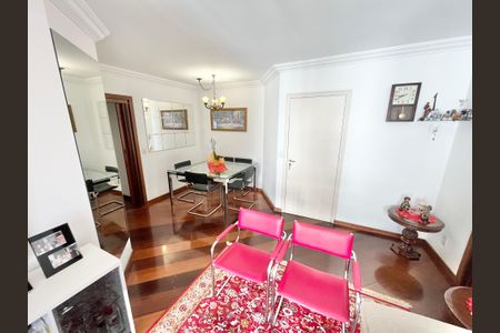 Apartamento à venda com 94m², 3 quartos e 2 vagas Apartamento à venda com 94m², 3 quartos e 2 vagasSala