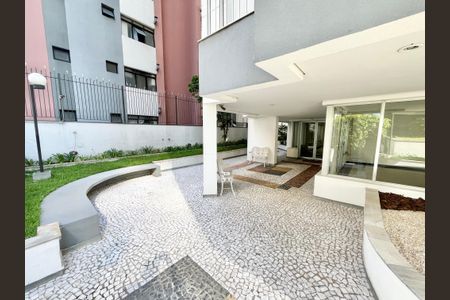 Apartamento à venda com 94m², 3 quartos e 2 vagas Apartamento à venda com 94m², 3 quartos e 2 vagasÁrea externa