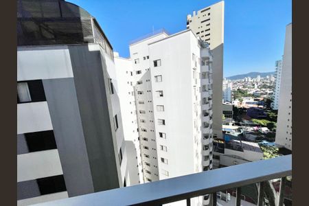 Apartamento à venda com 94m², 3 quartos e 2 vagas Apartamento à venda com 94m², 3 quartos e 2 vagasVaranda da Sala