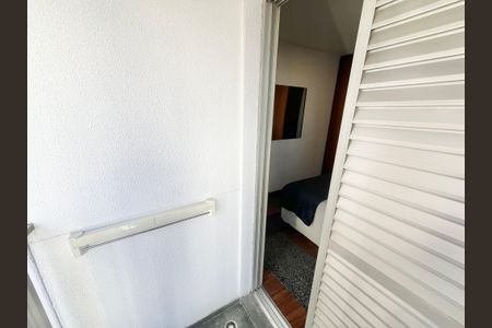 Apartamento à venda com 94m², 3 quartos e 2 vagas Apartamento à venda com 94m², 3 quartos e 2 vagasQuarto 1 - Suíte Varanda