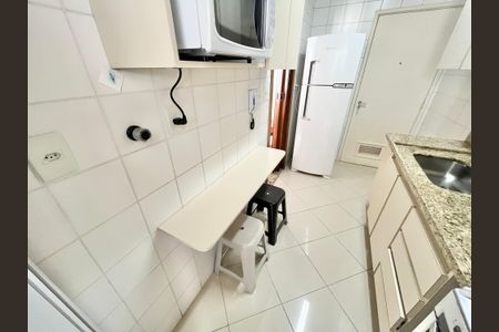 Apartamento à venda com 94m², 3 quartos e 2 vagas Apartamento à venda com 94m², 3 quartos e 2 vagasCozinha