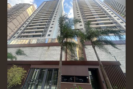 Apartamento à venda com 88m², 3 quartos e 2 vagas Apartamento à venda com 88m², 3 quartos e 2 vagasFachada