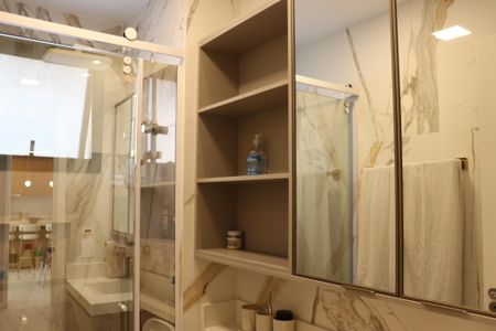 Apartamento à venda com 88m², 3 quartos e 2 vagas Apartamento à venda com 88m², 3 quartos e 2 vagasSuite