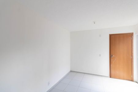 Sala de apartamento para alugar com 2 quartos, 45m² em Campo Grande, Rio de Janeiro