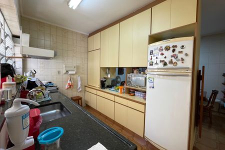 Casa para alugar com 136m², 3 quartos e 1 vaga