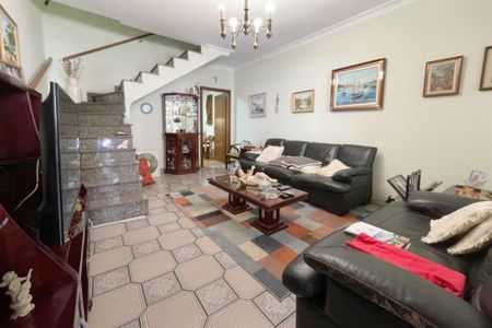 Casa para alugar com 136m², 3 quartos e 1 vaga