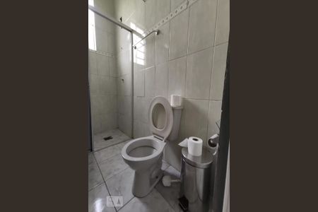 Banheiro de casa para alugar com 3 quartos, 90m² em Vila Nova, Novo Hamburgo