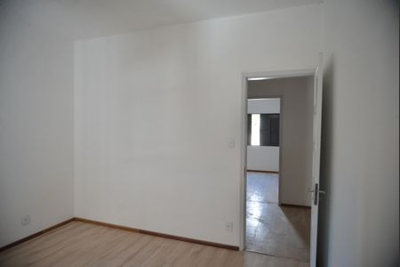 Casa à venda com 240m², 3 quartos e sem vagaQuarto 2