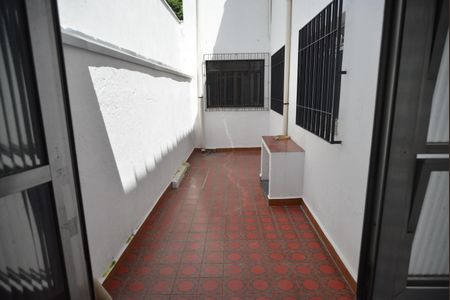 Casa à venda com 240m², 3 quartos e sem vagaQuintal