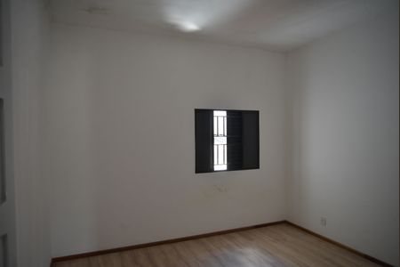 Casa à venda com 240m², 3 quartos e sem vagaQuarto 2