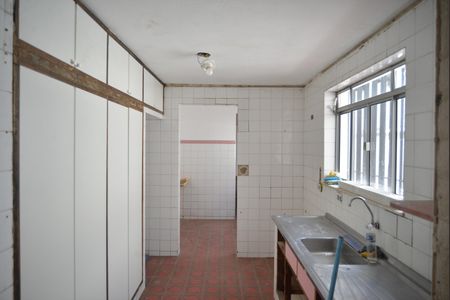 Casa à venda com 240m², 3 quartos e sem vagaCozinha