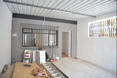 Casa à venda com 240m², 3 quartos e sem vagaGaragem