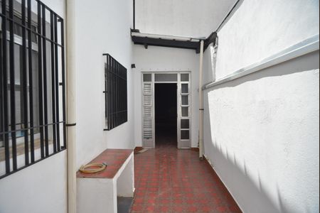 Casa à venda com 240m², 3 quartos e sem vagaQuintal