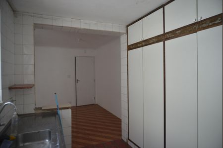 Casa à venda com 240m², 3 quartos e sem vagaCozinha