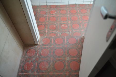 Casa à venda com 240m², 3 quartos e sem vagaLavabo