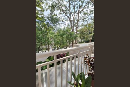 Casa de condomínio à venda com 223m², 3 quartos e 4 vagas Casa de condomínio à venda com 223m², 3 quartos e 4 vagasvaranda da Suíte