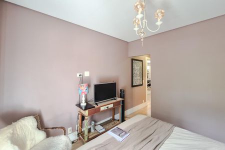 Casa de condomínio à venda com 223m², 3 quartos e 4 vagas Casa de condomínio à venda com 223m², 3 quartos e 4 vagasSuíte 1